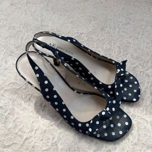 Anne Klein Dark Blue and White Slingback Heels